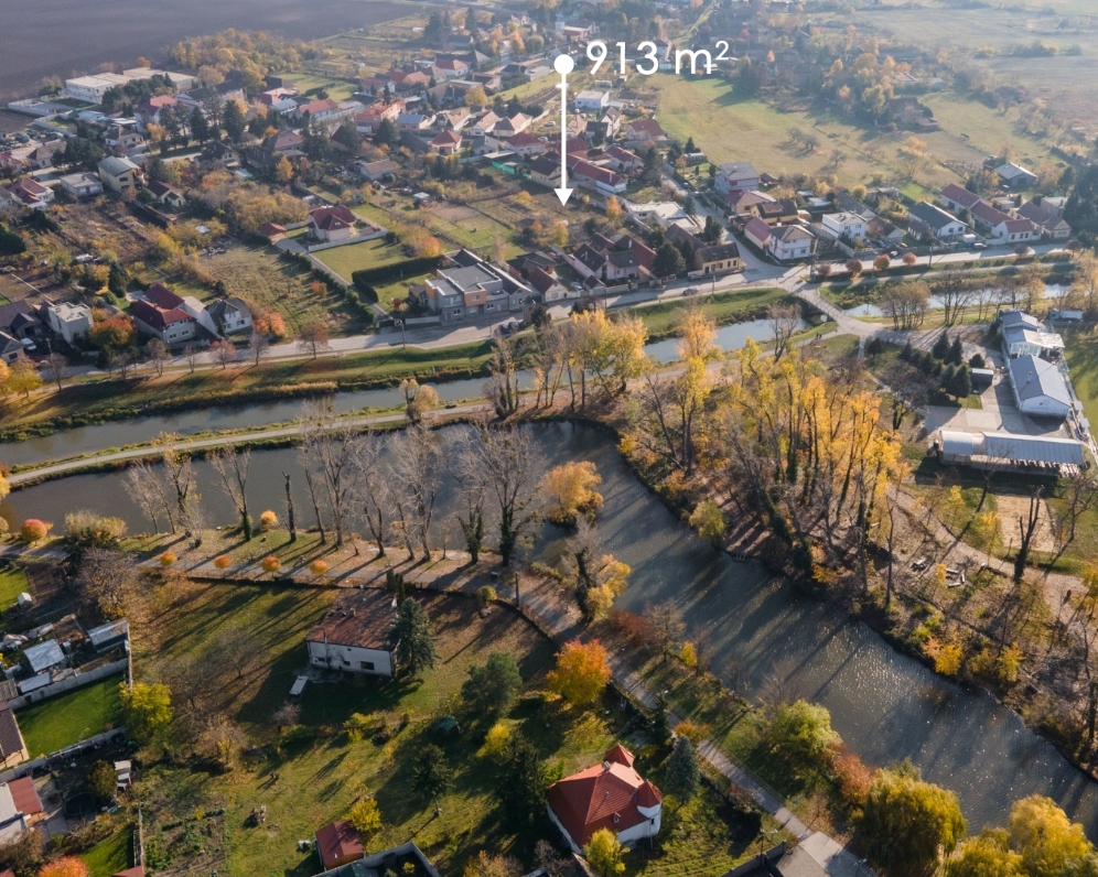 Pozemok Kráľová pri Senci 913 m2